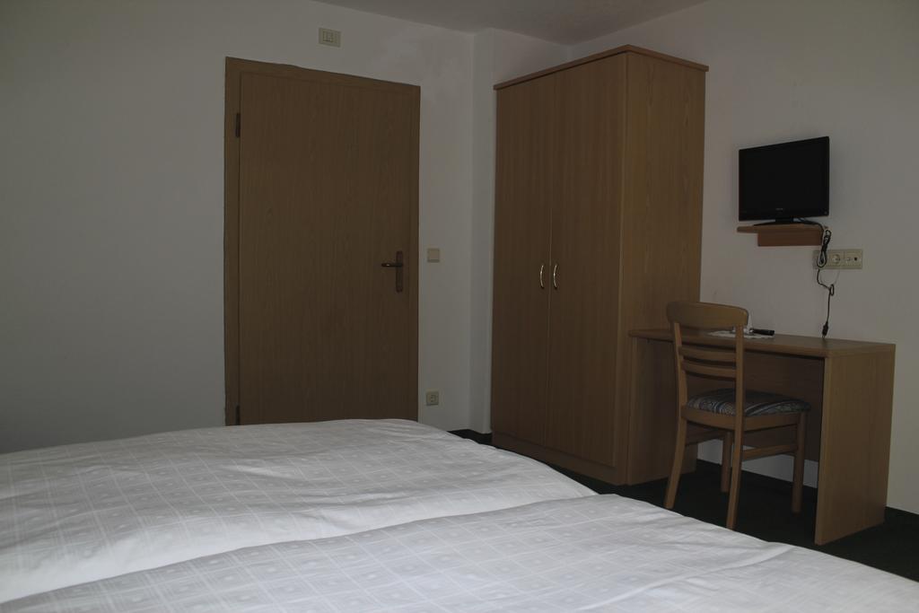 Hotel Bundschen 2*