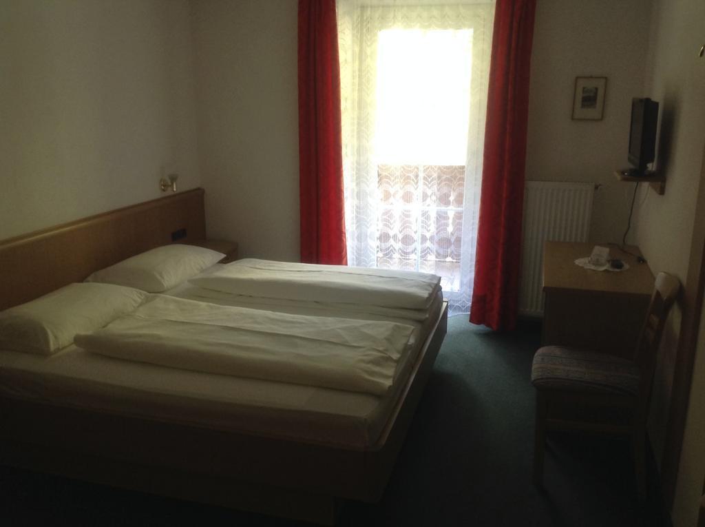 Hotel Bundschen 2*